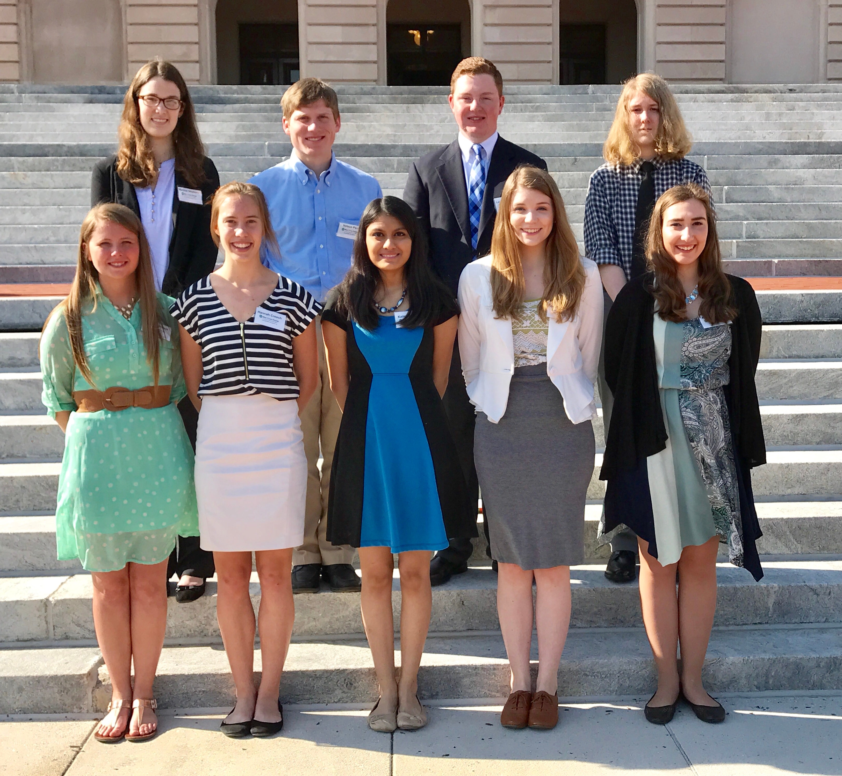 Blue Grass Energy Sponsors Students On Frankfort Youth Tour Blue
